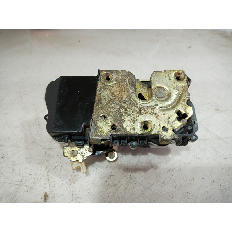 Recambio de cerradura puerta delantera izquierda para citroën c5 berlina 3.0 v6 exclusive automático referencia OEM IAM   