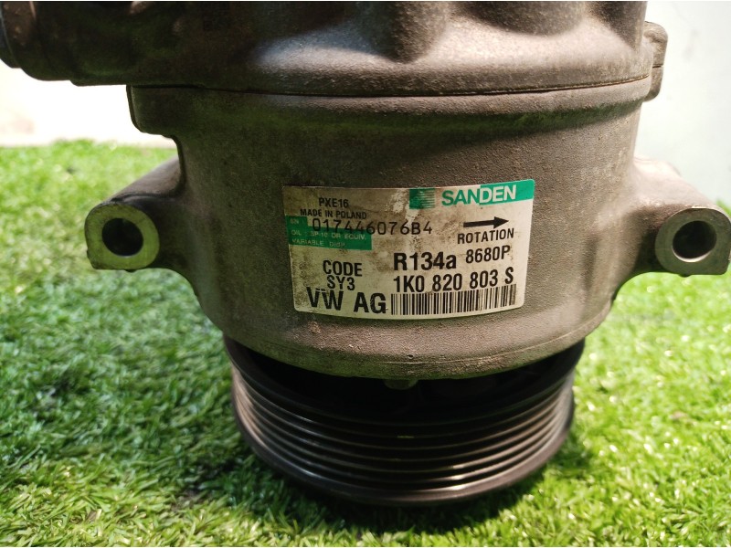 Recambio de compresor aire acondicionado para volkswagen golf plus (5m1) bluemotion edition referencia OEM IAM 8680P 8680P 1K082