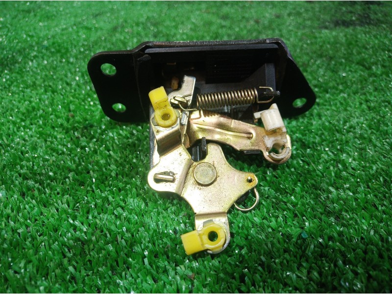 Recambio de cerradura maletero / porton para kia joice ls referencia OEM IAM   