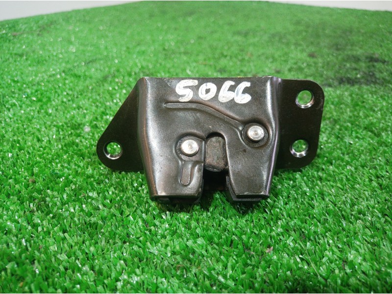 Recambio de cerradura maletero / porton para kia joice ls referencia OEM IAM   