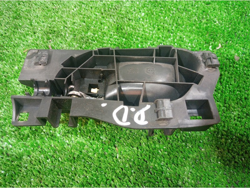 Recambio de maneta exterior delantera derecha para peugeot 207 cc referencia OEM IAM 96555516VD 96555516VD 96555516VD