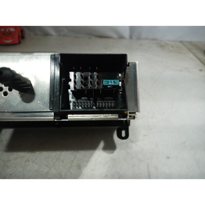 Recambio de sistema audio / radio cd para bmw serie 3 berlina (e90) 316d referencia OEM IAM 65129236531 65129236531 65129236531