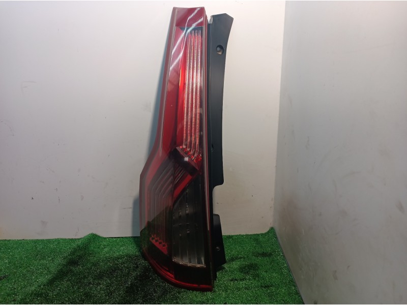 Recambio de piloto trasero izquierdo para citroën c4 picasso business class referencia OEM IAM 00946601 00946601 00946601