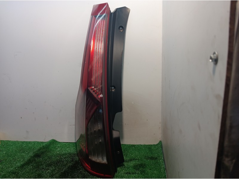 Recambio de piloto trasero izquierdo para citroën c4 picasso business class referencia OEM IAM 00946601 00946601 00946601