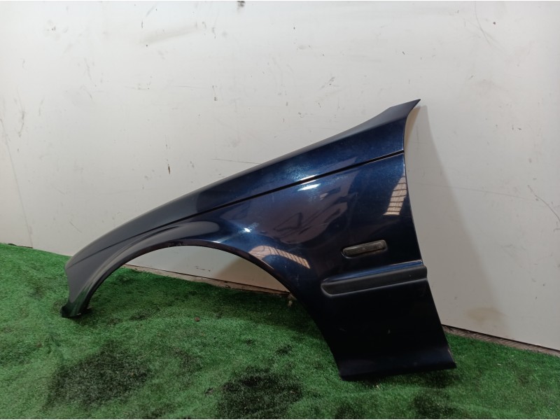 Recambio de aleta delantera izquierda para bmw serie 3 berlina (e46) 318i referencia OEM IAM   