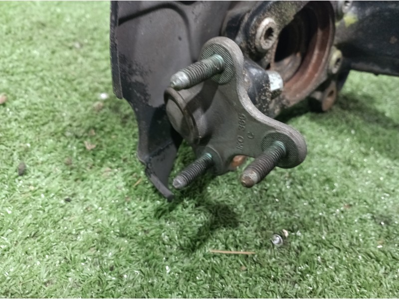 Recambio de mangueta trasera izquierda para volkswagen golf plus (5m1) bluemotion edition referencia OEM IAM   