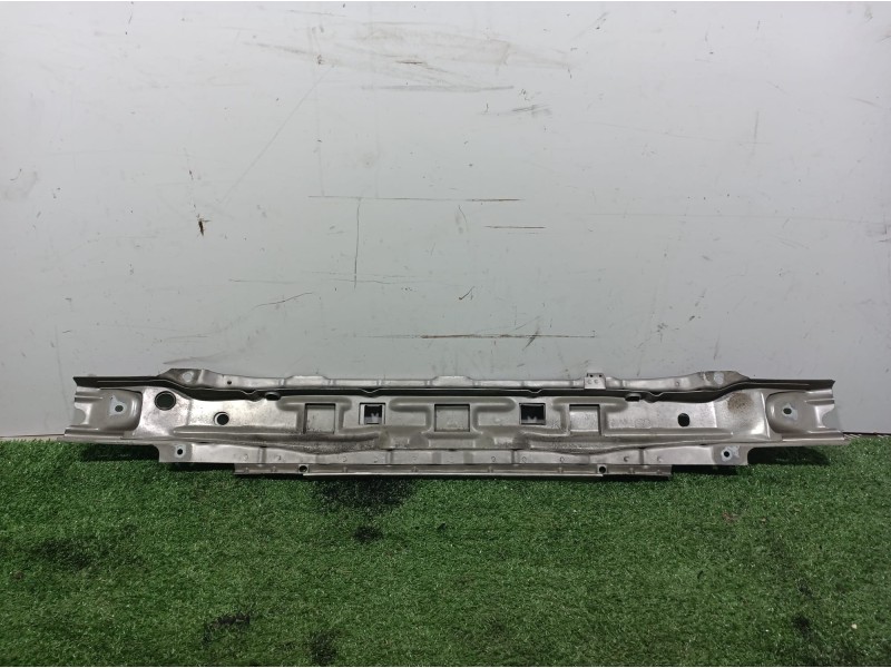 Recambio de refuerzo paragolpes delantero para opel zafira a design edition referencia OEM IAM   