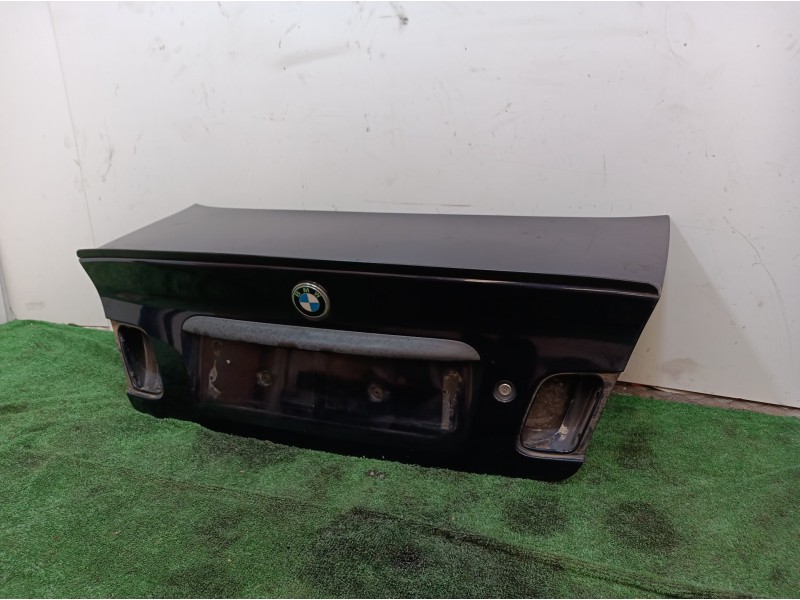 Recambio de tapa maletero para bmw serie 3 berlina (e46) 318i referencia OEM IAM 5PUERTAS 5 PUERTAS 5 PUERTAS