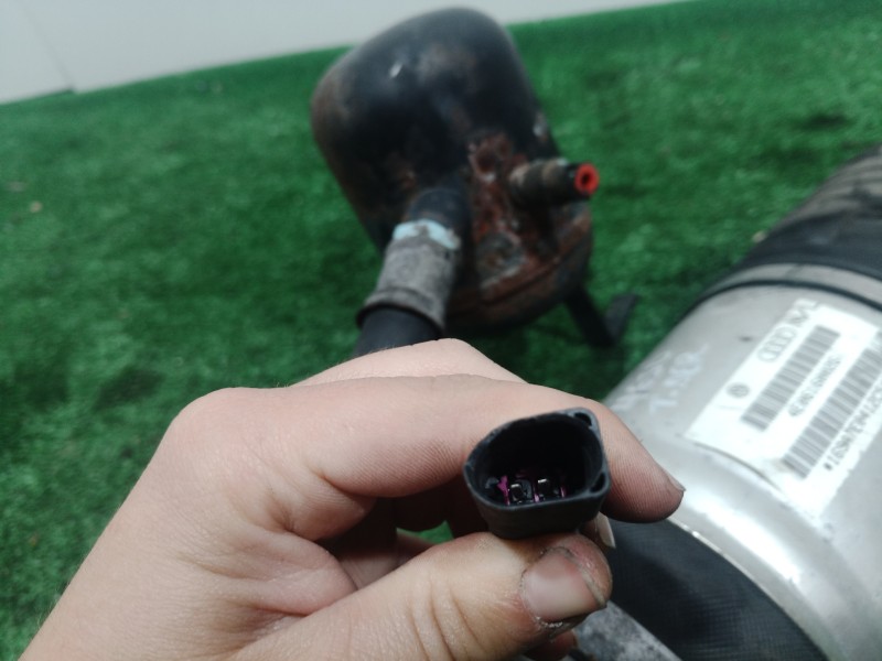 Recambio de amortiguador trasero derecho para audi a8 (4e2) 3.7 quattro referencia OEM IAM 4E0616002G 4E0616002G 4E0616002