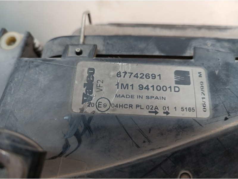 Recambio de faro izquierdo para seat leon (1m1) last edition referencia OEM IAM 1M1941001D 1M1941001D 67742691