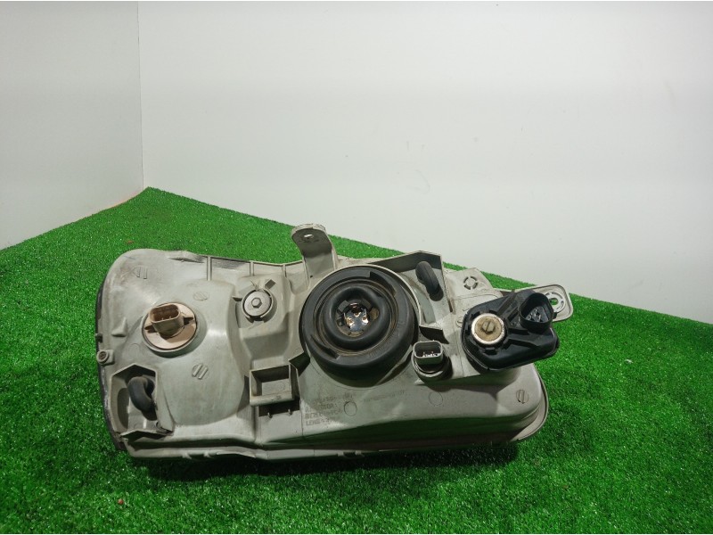 Recambio de faro izquierdo para hyundai accent (lc) 1.3 cat referencia OEM IAM   