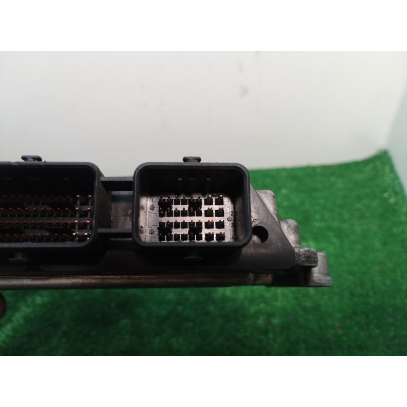 Recambio de centralita motor uce para renault scenic ii confort dynamique referencia OEM IAM 0281011776 0281011776 8200391966