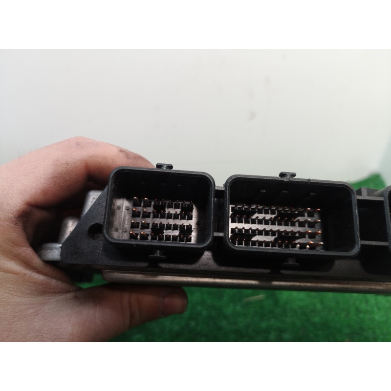 Recambio de centralita motor uce para renault scenic ii confort dynamique referencia OEM IAM 0281011776 0281011776 8200391966