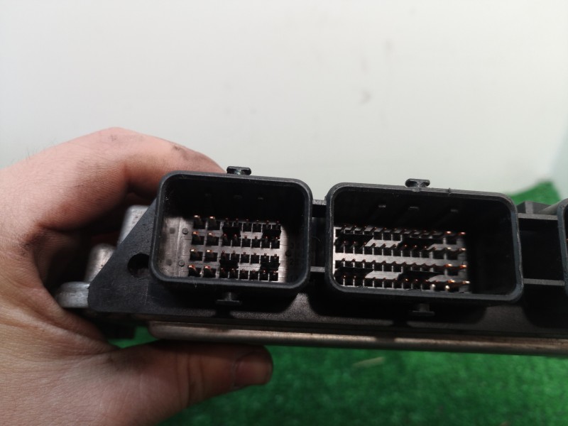 Recambio de centralita motor uce para renault scenic ii confort dynamique referencia OEM IAM 0281011776 0281011776 8200391966