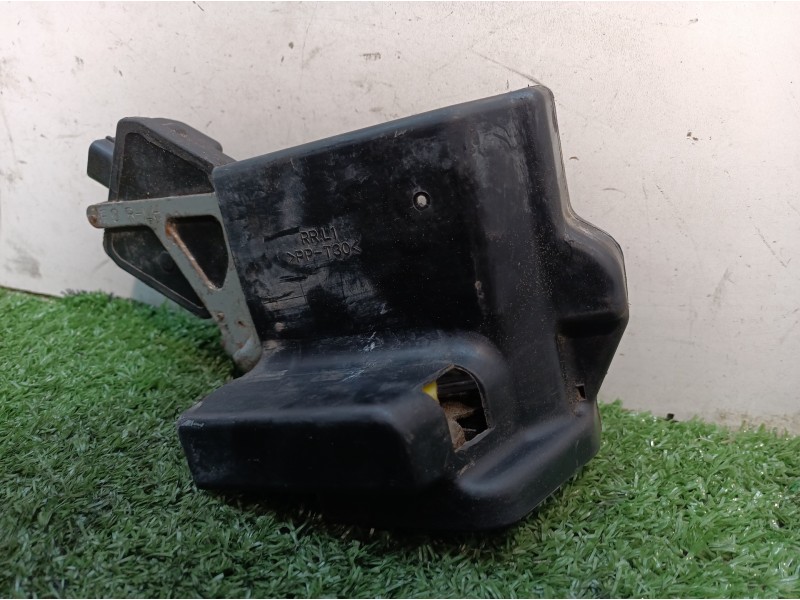 Recambio de cerradura puerta trasera izquierda para hyundai trajet (fo) 2.0 gls referencia OEM IAM   