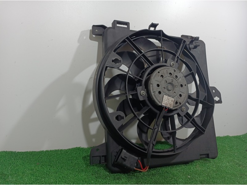 Recambio de electroventilador para opel astra h berlina cosmo referencia OEM IAM 0130303957 013030304 24467444