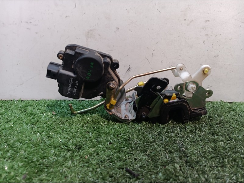 Recambio de cerradura puerta trasera derecha para hyundai trajet (fo) 2.0 gls referencia OEM IAM   