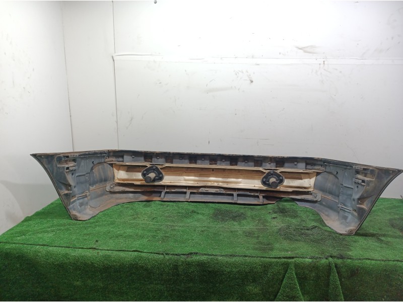 Recambio de paragolpes trasero para bmw serie 3 berlina (e46) 318i referencia OEM IAM 8195313 8195313 8195314