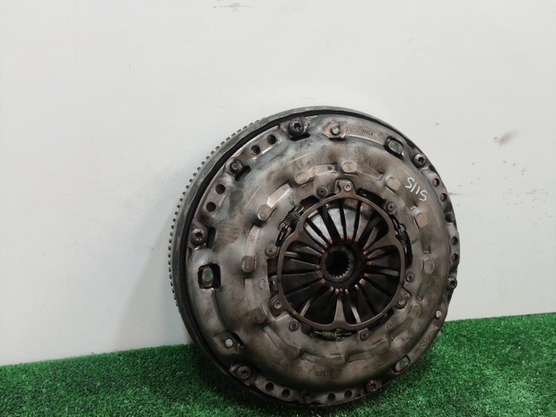 Recambio de kit embrague para citroën jumpy hdi 120 atlante combi referencia OEM IAM 124041110 124041110 124041110