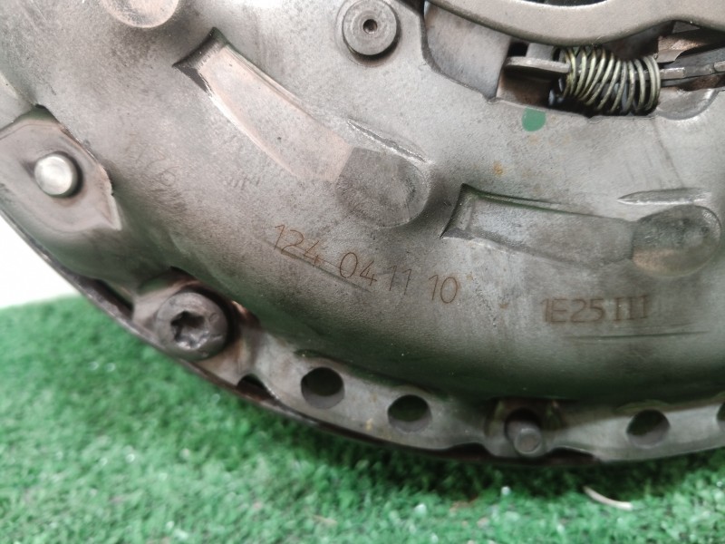 Recambio de kit embrague para citroën jumpy hdi 120 atlante combi referencia OEM IAM 124041110 124041110 124041110