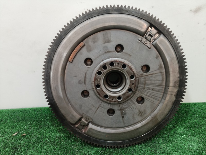 Recambio de kit embrague para citroën jumpy hdi 120 atlante combi referencia OEM IAM 124041110 124041110 124041110