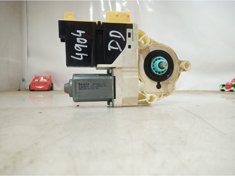 Recambio de motor elevalunas delantero derecho para citroën c5 berlina collection referencia OEM IAM 997834102 997834102 9978341