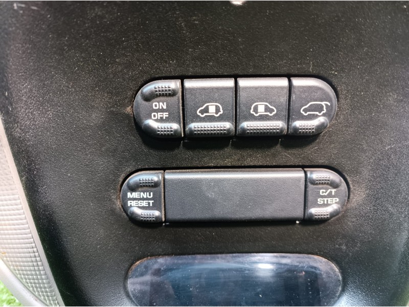 Recambio de luz interior para chrysler grand voyager limited referencia OEM IAM VE2111822591 VE2111822591 05016281AH