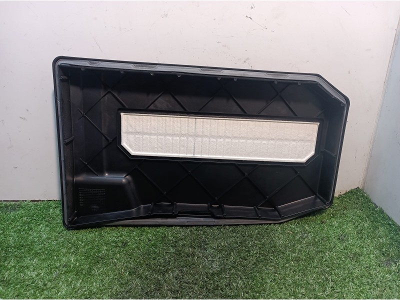 Recambio de moldura para volkswagen touareg (7la) referencia OEM IAM 7L0864643B 7L0864643B 7L0864643