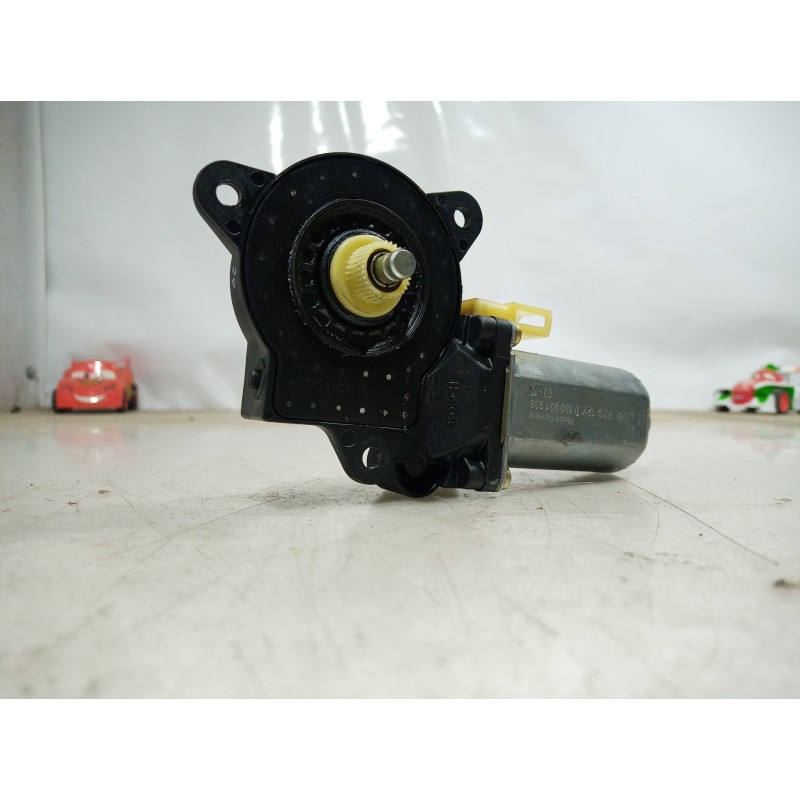 Recambio de motor elevalunas delantero izquierdo para ford fiesta (cbk) ambiente referencia OEM IAM 0130821938 0130821938 013082