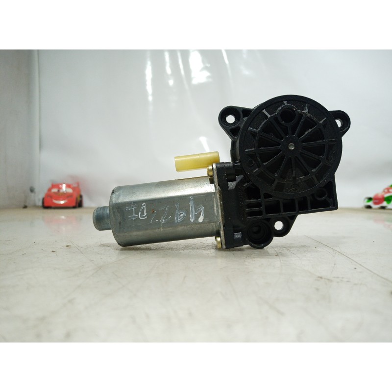 Recambio de motor elevalunas delantero izquierdo para ford fiesta (cbk) ambiente referencia OEM IAM 0130821938 0130821938 013082