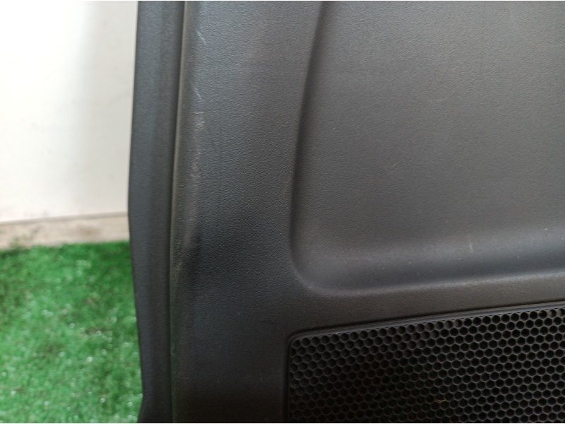 Recambio de guarnecido puerta trasera derecha para toyota auris luna+ referencia OEM IAM 67787X1F00 67787X1F00 67787X1F00