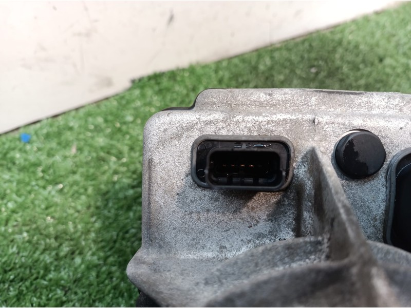 Recambio de bomba direccion para citroën c4 picasso business class referencia OEM IAM 9684252580 9684252580 A0013520