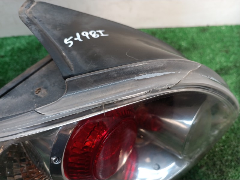 Recambio de piloto trasero izquierdo para peugeot 206 berlina quicksilver referencia OEM IAM   