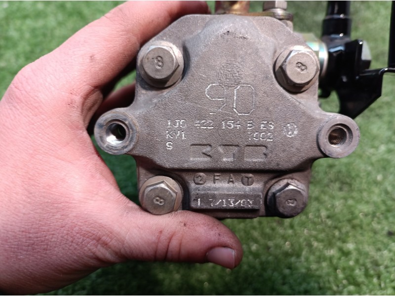 Recambio de bomba direccion para seat leon (1m1) last edition referencia OEM IAM 030145269A 030145269A 1J0422154B