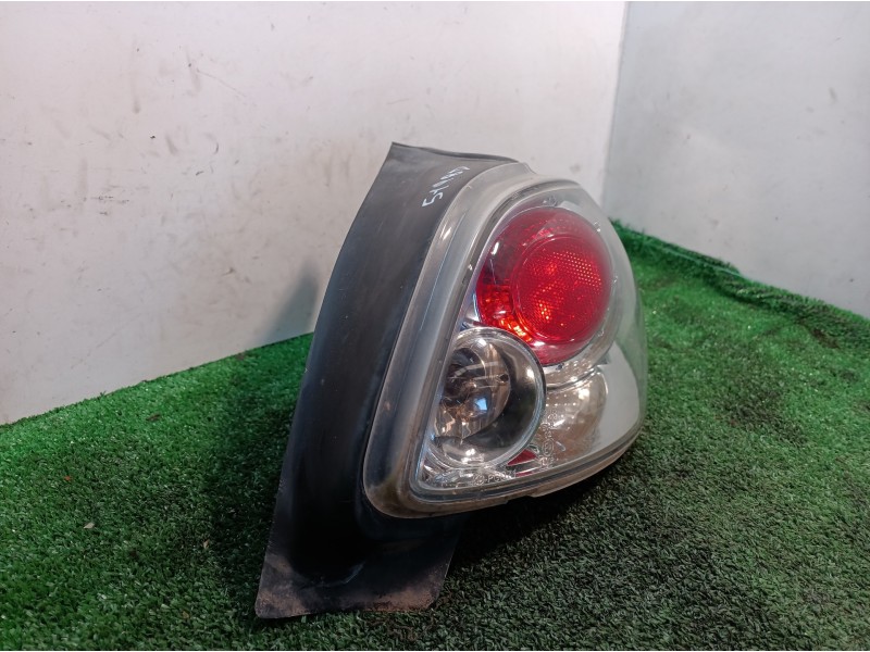 Recambio de piloto trasero derecho para peugeot 206 berlina quicksilver referencia OEM IAM   