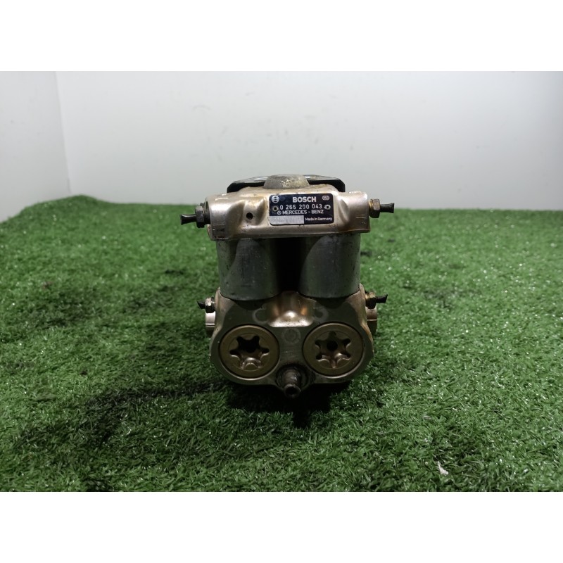 Recambio de abs para mercedes-benz clase e (w124) berlina 250 d / e 250 d (124.125) referencia OEM IAM 0265200043 0265200043 026