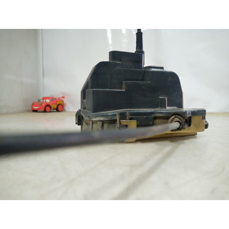 Recambio de cerradura puerta trasera derecha para renault megane ii classic berlina 1.9 dci diesel referencia OEM IAM   