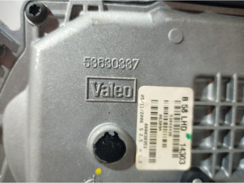 Recambio de motor limpia delantero para citroën c4 picasso millenium referencia OEM IAM 53630337 53630337 53630337