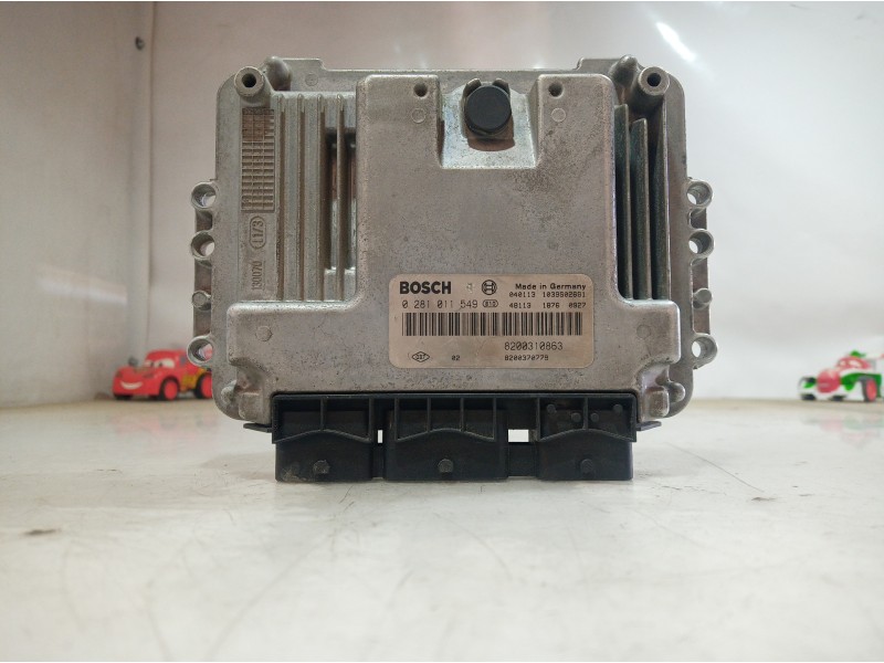 Recambio de centralita motor uce para renault megane ii classic berlina 1.9 dci diesel referencia OEM IAM 0281011549 0281011549 