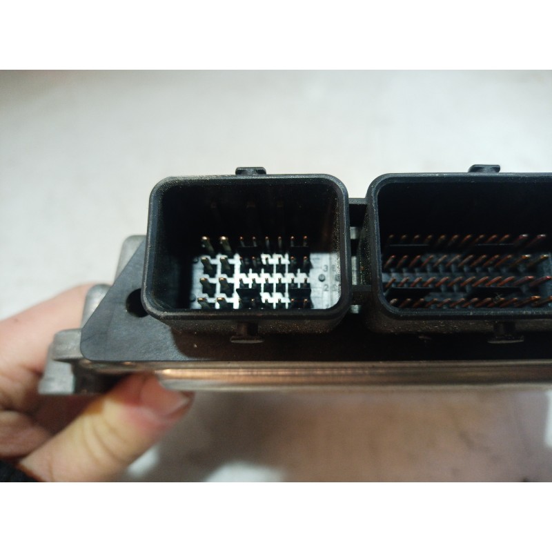 Recambio de centralita motor uce para renault megane ii classic berlina 1.9 dci diesel referencia OEM IAM 0281011549 0281011549 