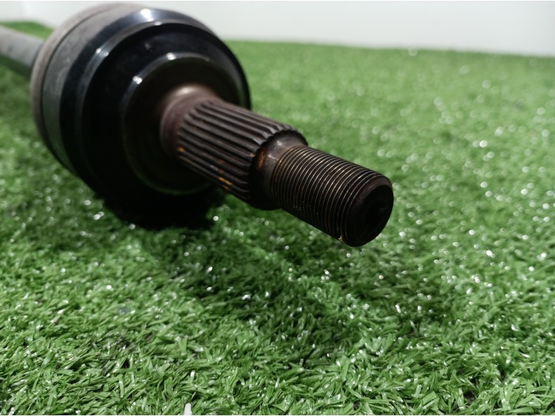 Recambio de transmision trasera derecha para volkswagen touareg (7p6) v6 tdi bluemotion premium referencia OEM IAM 7P0501201G 7P