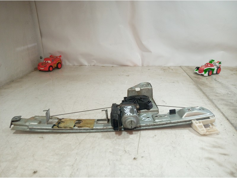 Recambio de elevalunas trasero derecho para renault megane ii classic berlina 1.9 dci diesel referencia OEM IAM 19001178 1900117