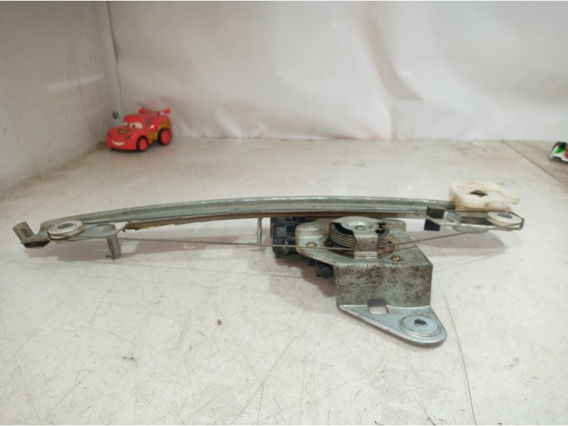 Recambio de elevalunas trasero derecho para renault megane ii classic berlina 1.9 dci diesel referencia OEM IAM 19001178 1900117