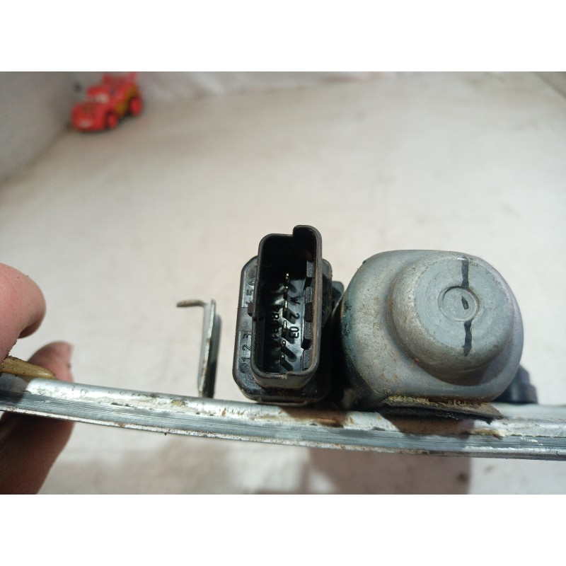 Recambio de elevalunas trasero derecho para renault megane ii classic berlina 1.9 dci diesel referencia OEM IAM 19001178 1900117