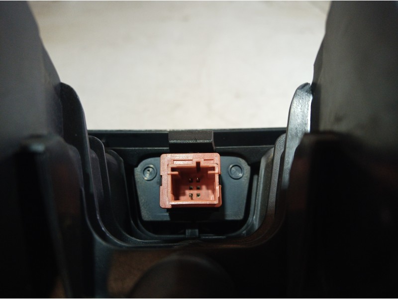 Recambio de rejilla aireadora para citroën c4 picasso millenium referencia OEM IAM 30378238 30378238 30378238