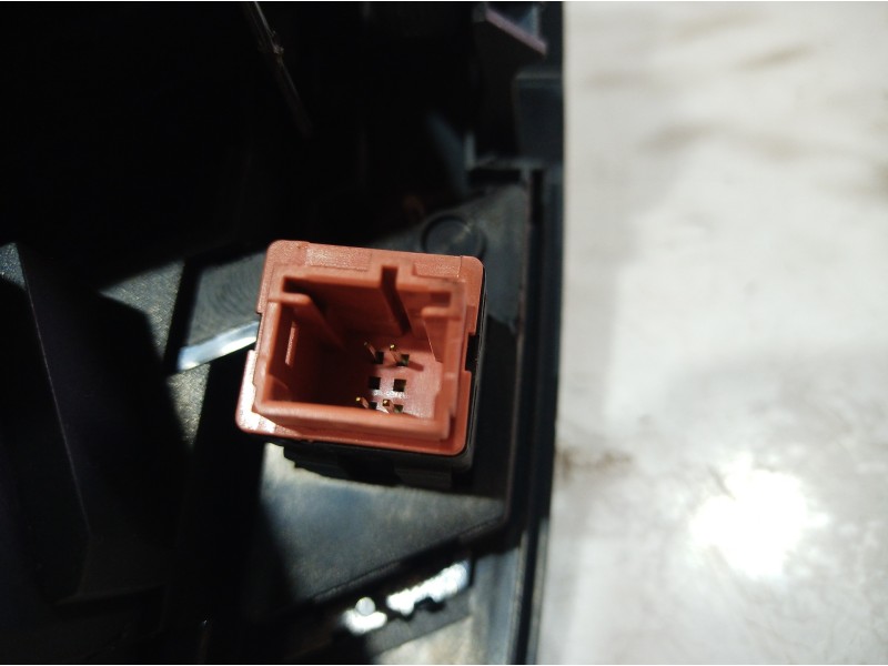 Recambio de rejilla aireadora para citroën c4 picasso millenium referencia OEM IAM 30378238 30378238 30378238