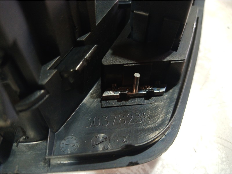 Recambio de rejilla aireadora para citroën c4 picasso millenium referencia OEM IAM 30378238 30378238 30378238