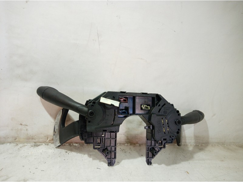 Recambio de mando multifuncion para citroën c4 picasso millenium referencia OEM IAM 96627927XT 96627927XT 96627927