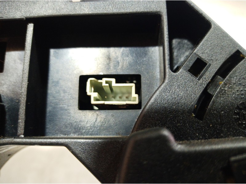 Recambio de mando multifuncion para citroën c4 picasso millenium referencia OEM IAM 96627927XT 96627927XT 96627927