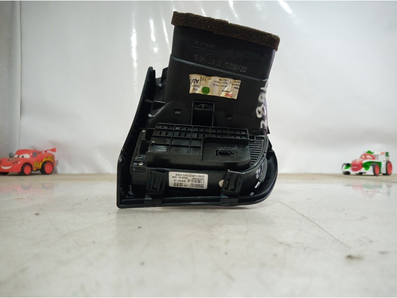Recambio de rejilla aireadora para citroën c4 picasso millenium referencia OEM IAM 96541118ZD 96541118ZD 96541118